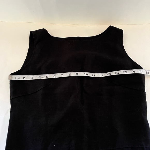 SOLD…On another Platform! TRIO New York Vtg Button Back Black Linen Top Size 6 - Picture 8 of 9